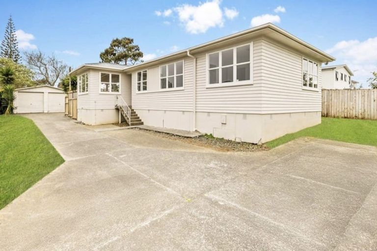 Photo of property in 25 Romney Place, Manurewa, Auckland, 2102