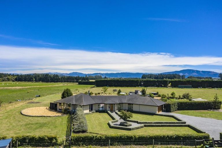 Photo of property in 449 Barkers Road, Loburn, Rangiora, 7472