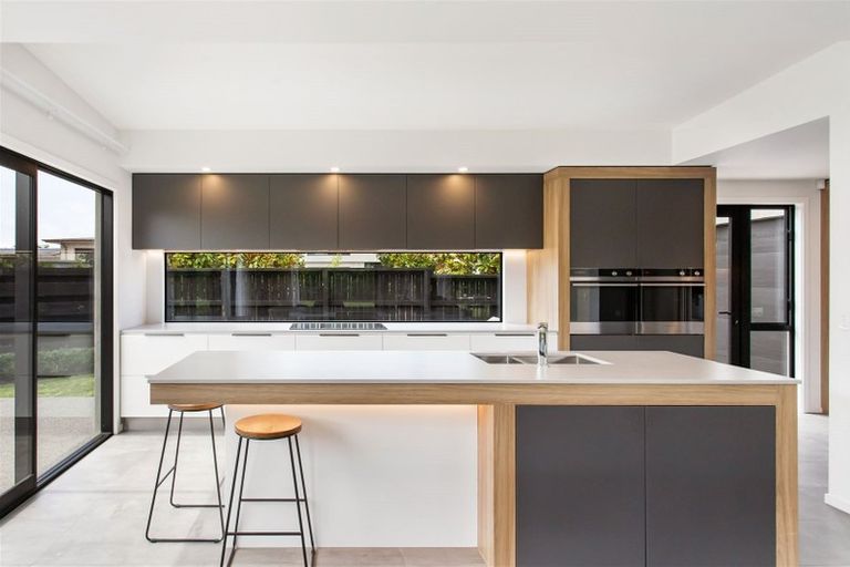 Photo of property in 11 Findlay Avenue, Halswell, Christchurch, 8025