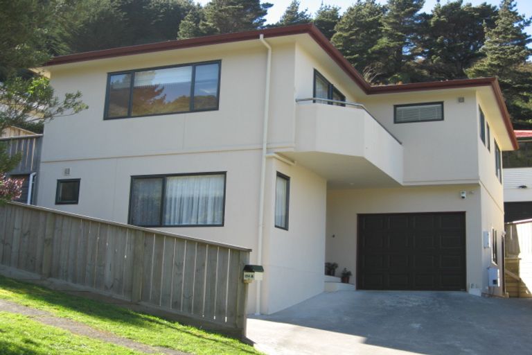 Photo of property in 154a Parkvale Road, Karori, Wellington, 6012