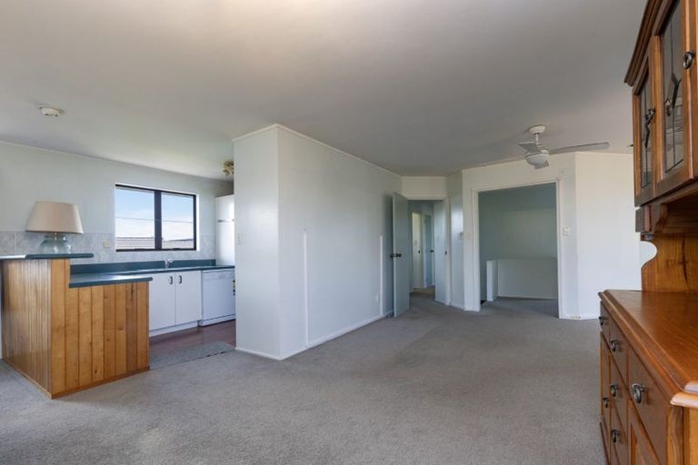 Photo of property in 8 Tane Street, New Lynn, Auckland, 0600