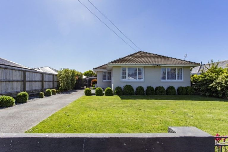 Photo of property in 33 Jocelyn Street, Casebrook, Christchurch, 8051