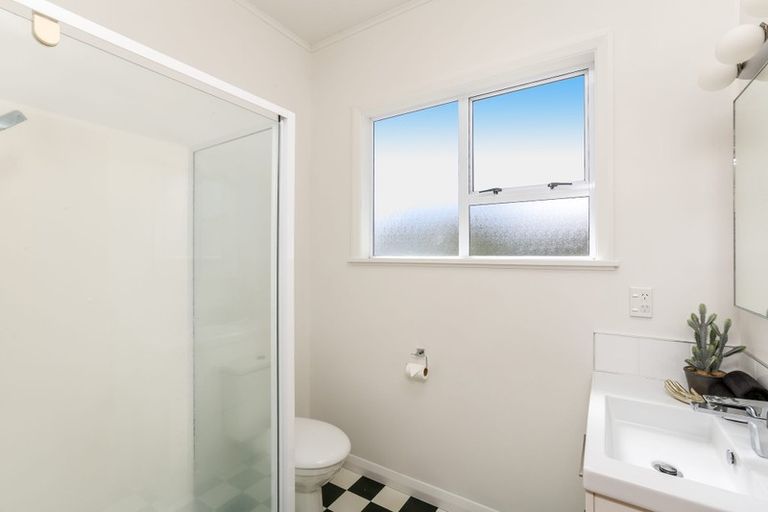 Photo of property in 79 Brooklands Road, Brooklands, New Plymouth, 4310