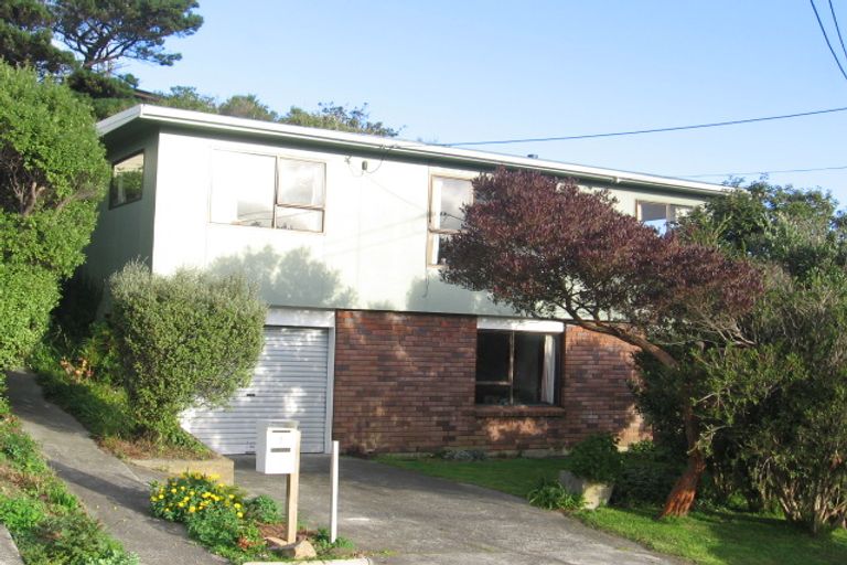 Photo of property in 7 Barrie Street, Johnsonville, Wellington, 6037