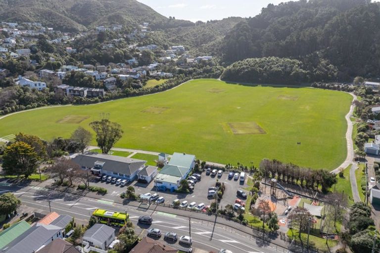 Photo of property in 387 Karori Road, Karori, Wellington, 6012