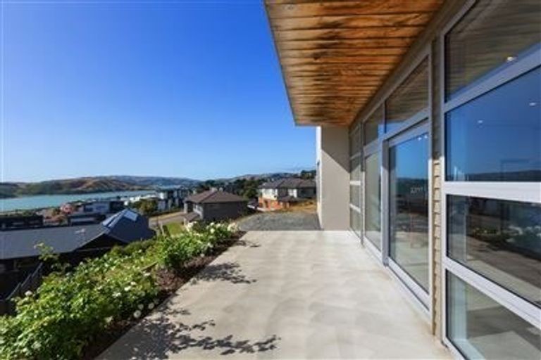Photo of property in 3 Eglinton Close, Aotea, Porirua, 5024