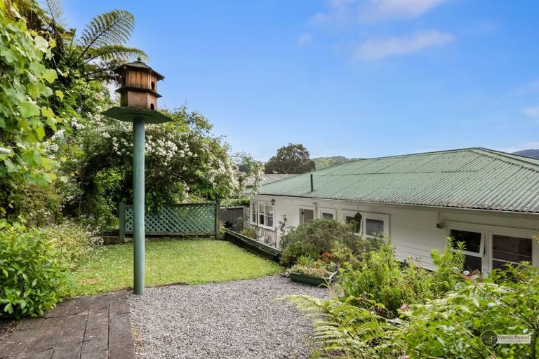 Photo of property in 6 Puriri Street, Wainuiomata, Lower Hutt, 5014