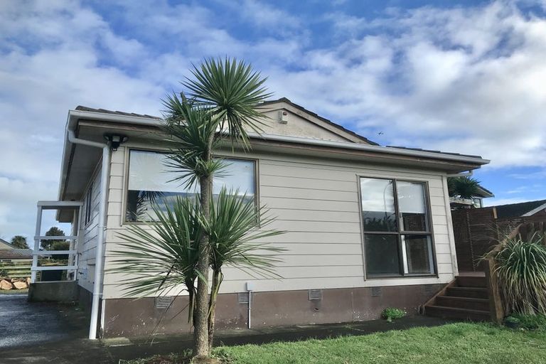 Photo of property in 123 Sykes Road, Weymouth, Auckland, 2103