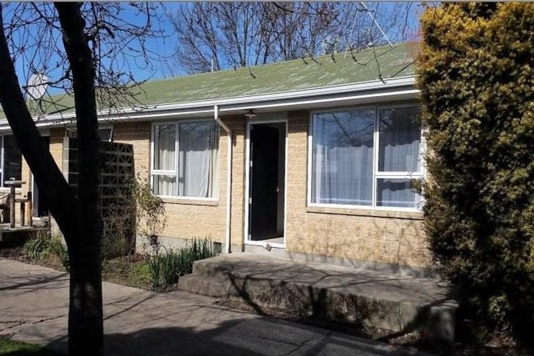 Photo of property in 1/126 Geraldine Street, Edgeware, Christchurch, 8013