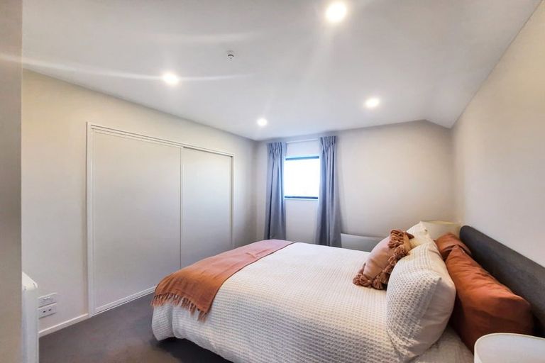 Photo of property in 7b Malaga Crescent, Harewood, Christchurch, 8051
