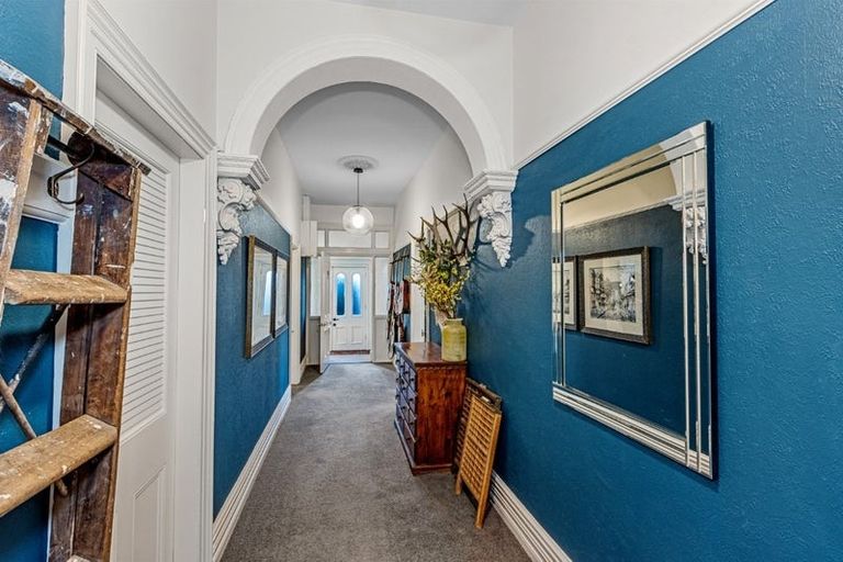 Photo of property in 9 Lake Terrace Road, Burwood, Christchurch, 8061