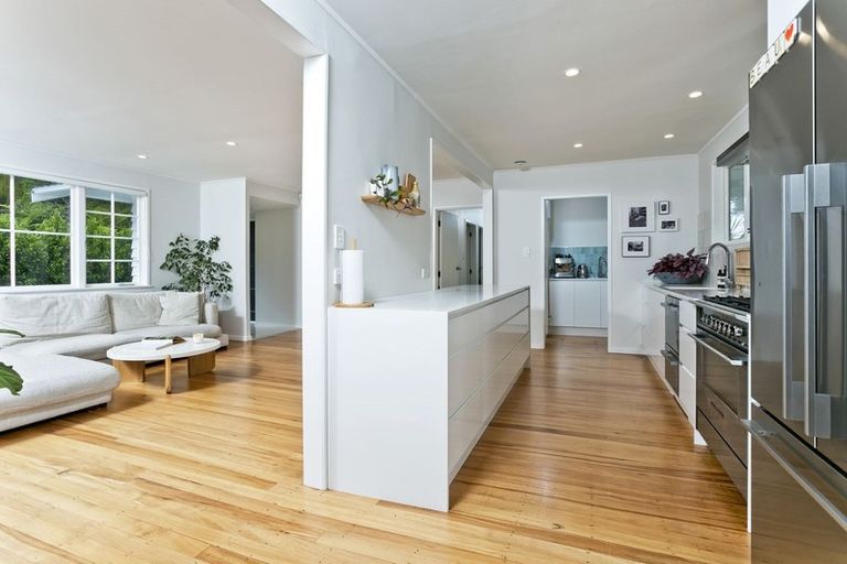 Photo of property in 69 Park Hill Road, Birkenhead, Auckland, 0626