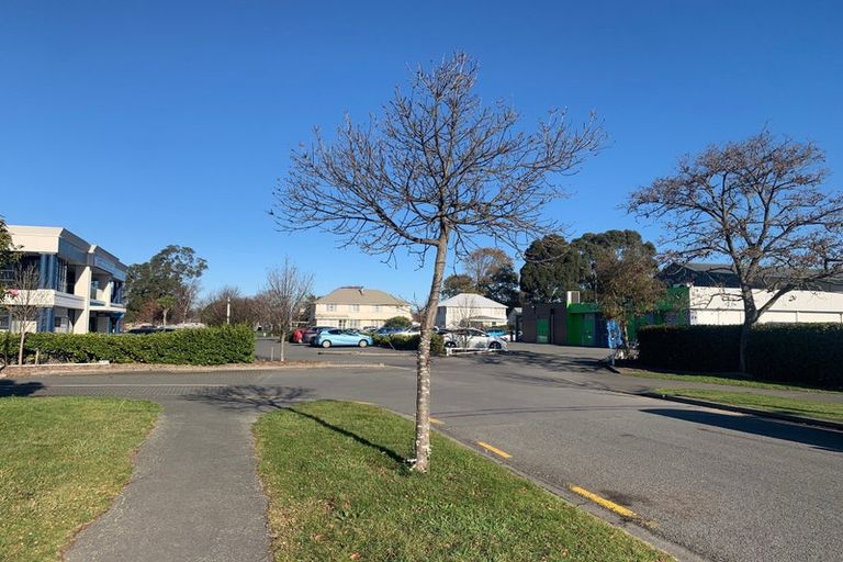 Photo of property in 8a Newnham Terrace, Upper Riccarton, Christchurch, 8041