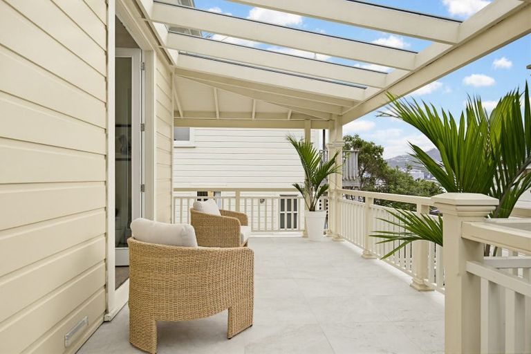 Photo of property in 117 Pirie Street, Mount Victoria, Wellington, 6011