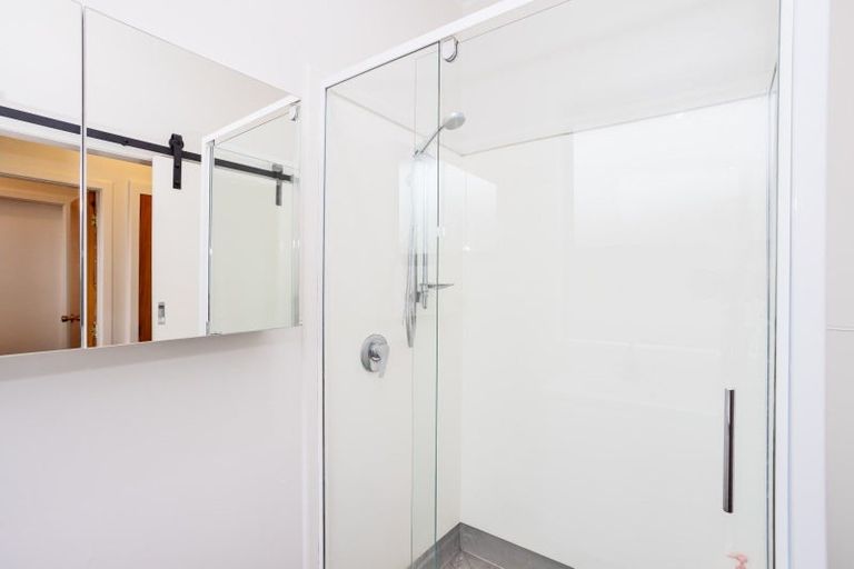 Photo of property in 12 Cruickshank Crescent, Rosedale, Invercargill, 9810