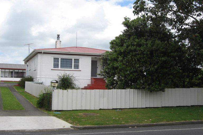 Photo of property in 221a Queen Street, Pukekohe, 2120