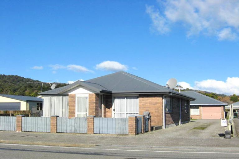 Photo of property in 85 Shakespeare Street, Greymouth, 7805