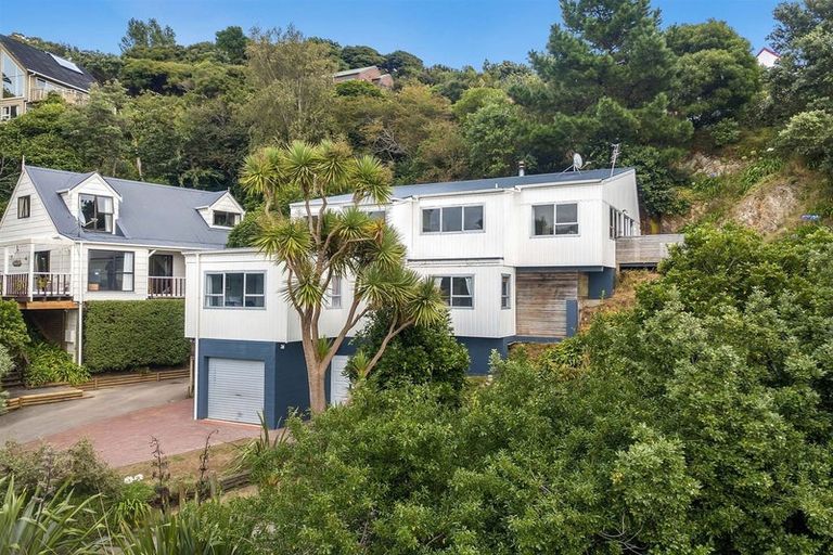 Photo of property in 34 Oak Avenue, Paremata, Porirua, 5024