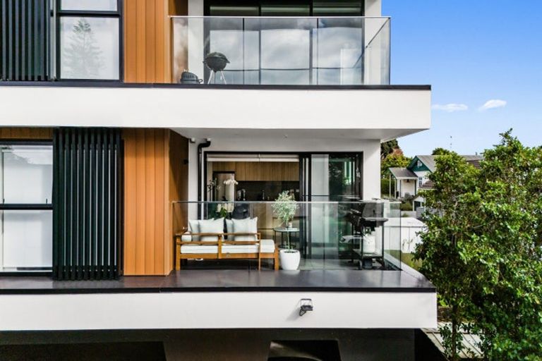 Photo of property in 3/64d Coronation Road, Mangere Bridge, Auckland, 2022