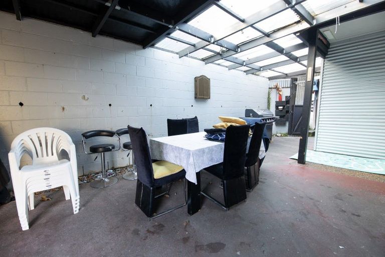 Photo of property in 107 Milton Road, Bluff Hill, Napier, 4110