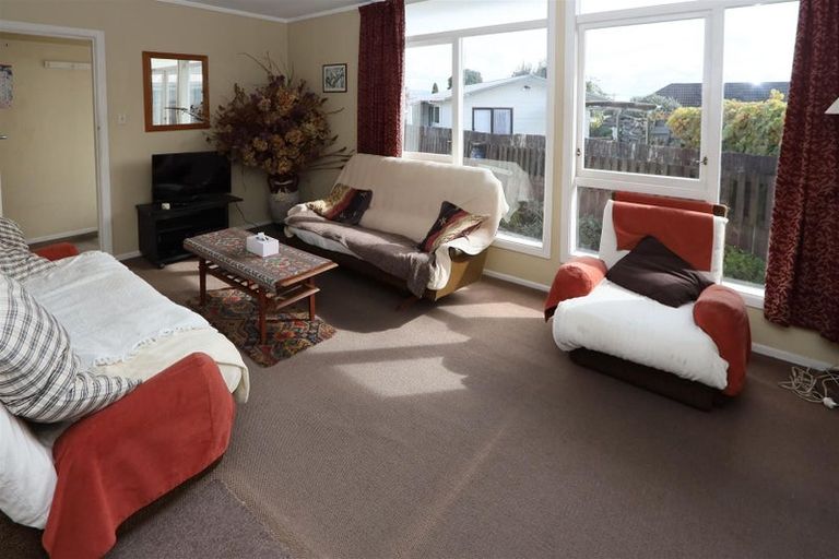 Photo of property in 15c Wingrove Road, Owhata, Rotorua, 3010