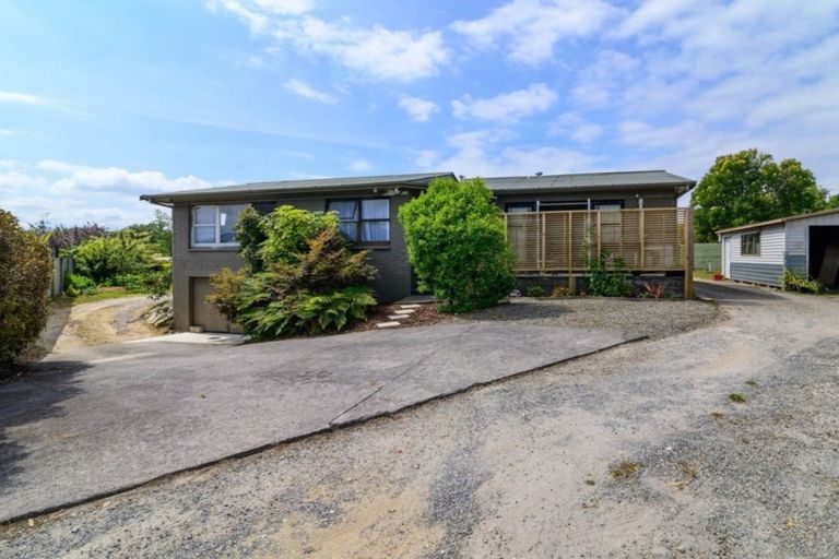 Photo of property in 11 Kahu Street, Utuhina, Rotorua, 3015
