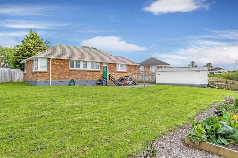 Photo of property in 4 Tainui Street, Meremere, Mercer, 2474