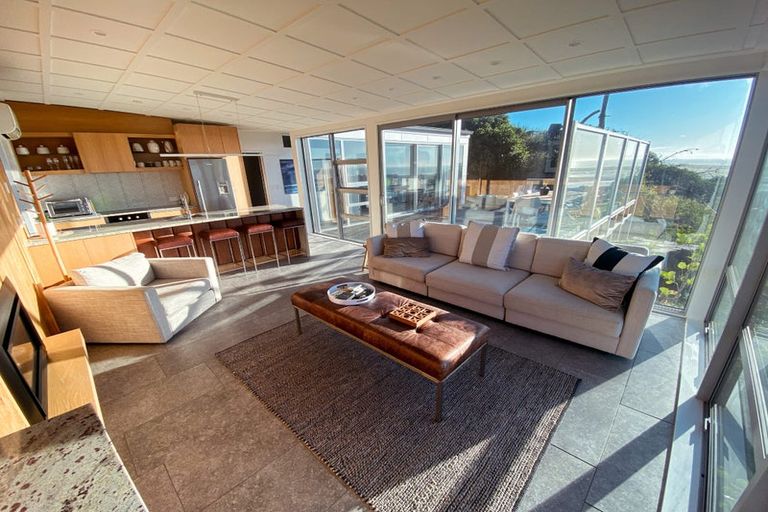 Photo of property in 22a Glendevere Terrace, Redcliffs, Christchurch, 8081
