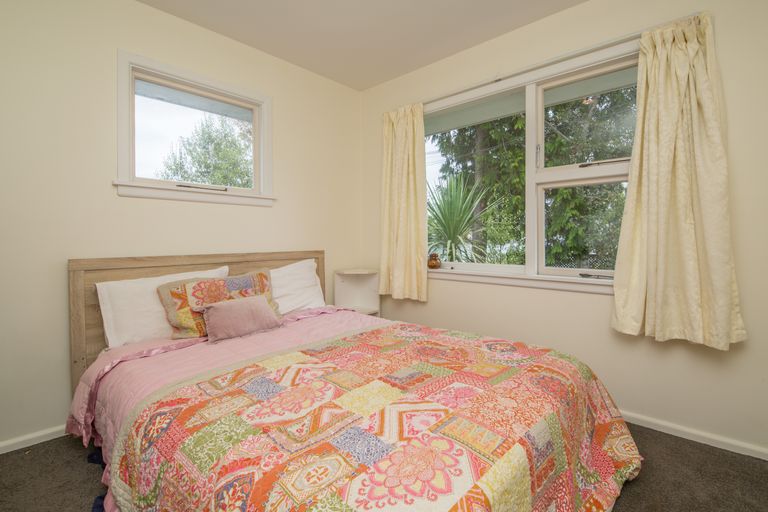 Photo of property in 90 Greenhaven Drive, Burwood, Christchurch, 8083