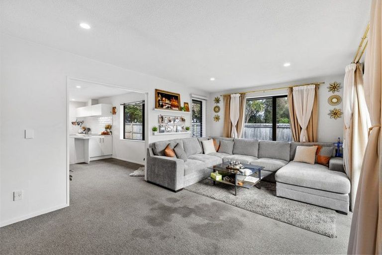 Photo of property in 1/71 Shirley Road, Shirley, Christchurch, 8013