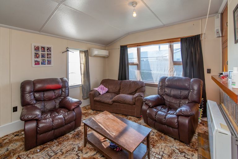Photo of property in 263 Williams Street, Kaiapoi, 7630