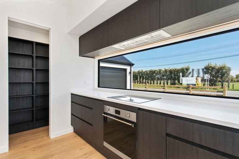 Photo of property in 115 Kennedys Bush Road, Halswell, Christchurch, 8025