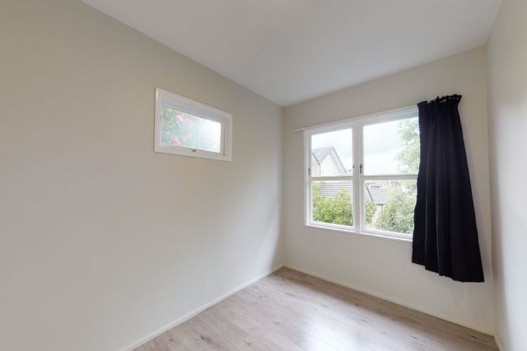 Photo of property in 12/11 Tawera Road, Greenlane, Auckland, 1051