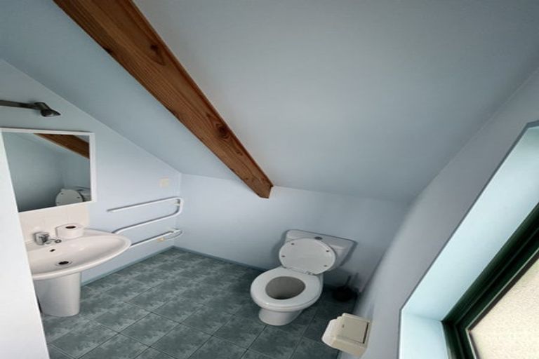 Photo of property in 1/22a Tomo Street, New Lynn, Auckland, 0600