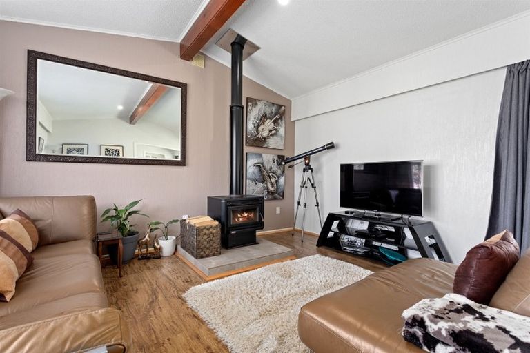 Photo of property in 34 Hinemotu Avenue, Kawerau, 3127