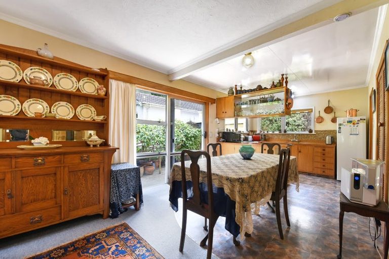 Photo of property in 1 Charlotte Street, The Brook, Nelson, 7010