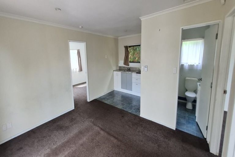 Photo of property in 12a Franklin Avenue, Hokowhitu, Palmerston North, 4410