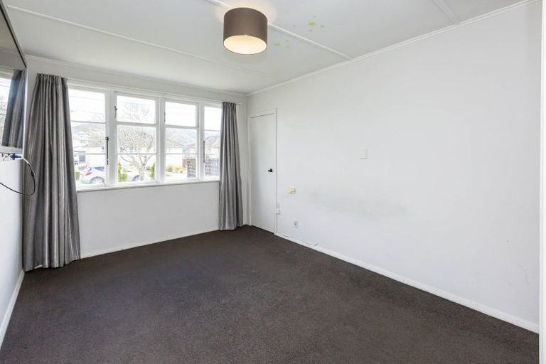 Photo of property in 1/52 Colson Street, Avalon, Lower Hutt, 5011