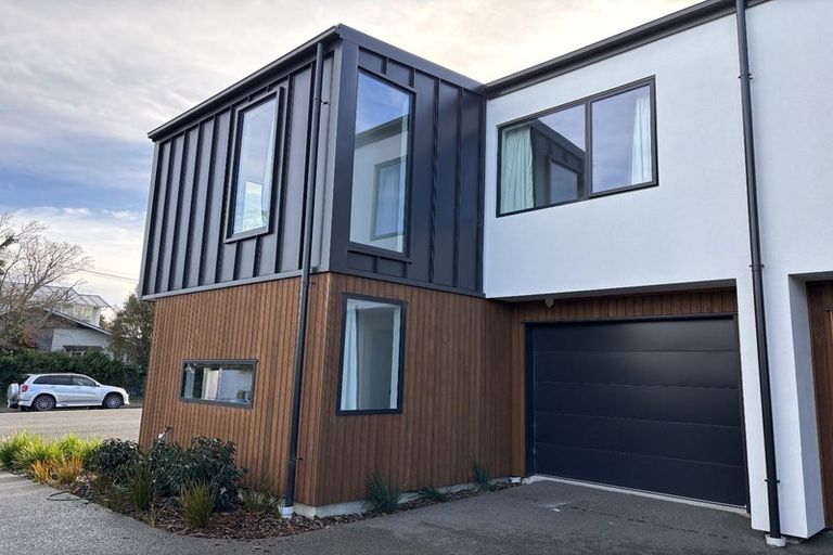 Photo of property in 1/74 Caledonian Road, St Albans, Christchurch, 8014