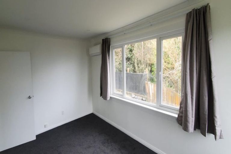 Photo of property in 64 Lindsay Road, Balaclava, Dunedin, 9011