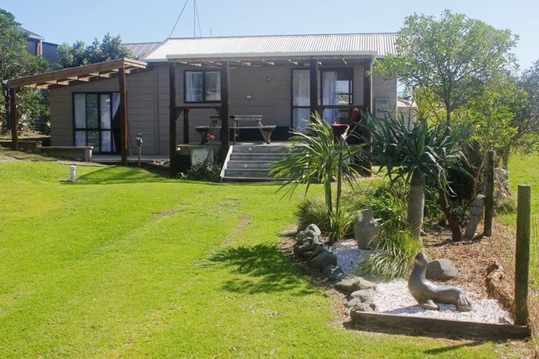 Photo of property in 23 Westside Road, Port Waikato, Tuakau, 2695