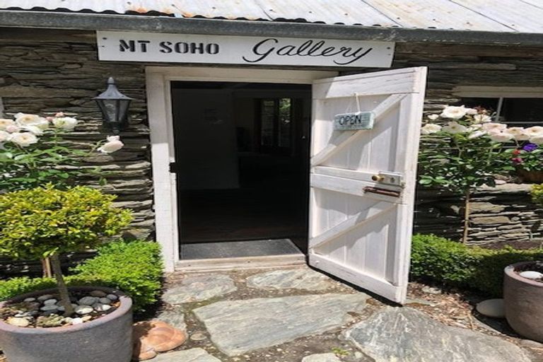 Photo of property in 62 Manse Road, Arrowtown, 9302