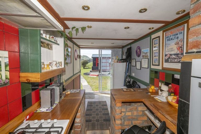 Photo of property in 727 Mikimiki Road, Mikimiki, Masterton, 5881