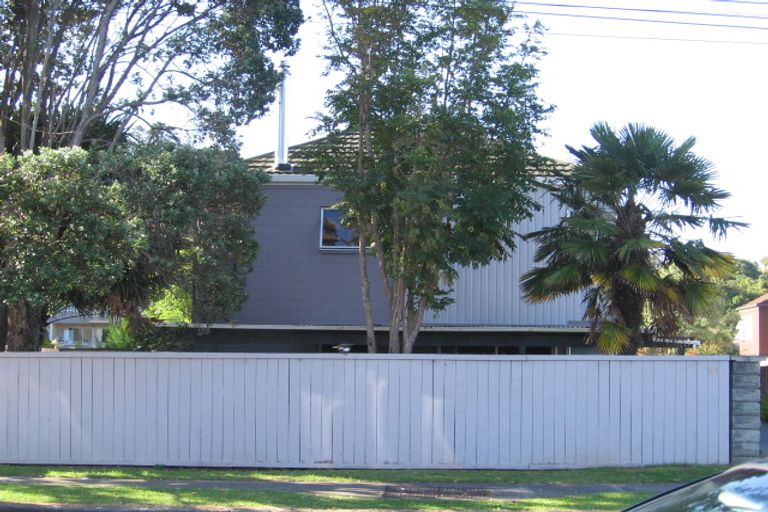 Photo of property in 5/25 Inverness Road, Browns Bay, Auckland, 0630