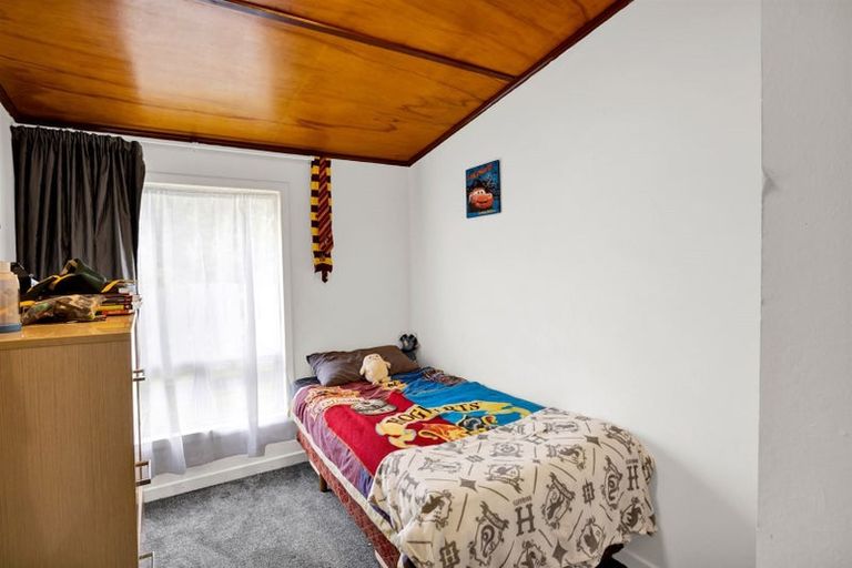 Photo of property in 45 Iredale Road, Hawera, 4610