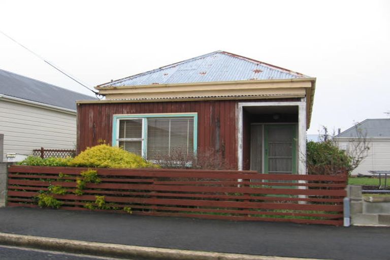 Photo of property in 21 Dick Street, South Dunedin, Dunedin, 9012