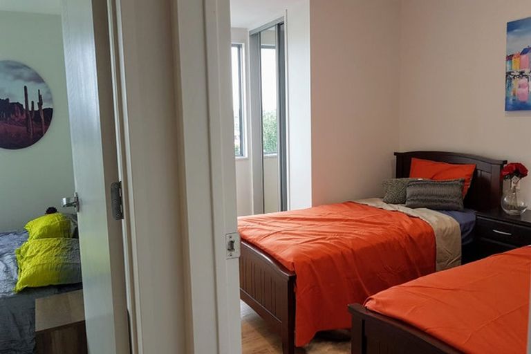 Photo of property in 5/46 Wellington Street, Howick, Auckland, 2014