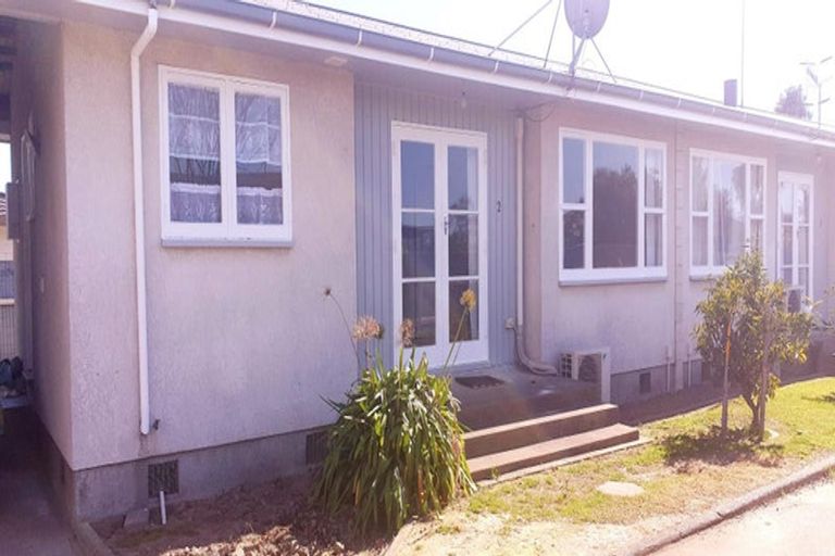 Photo of property in 2/14 Cornwall Road, Taradale, Napier, 4112