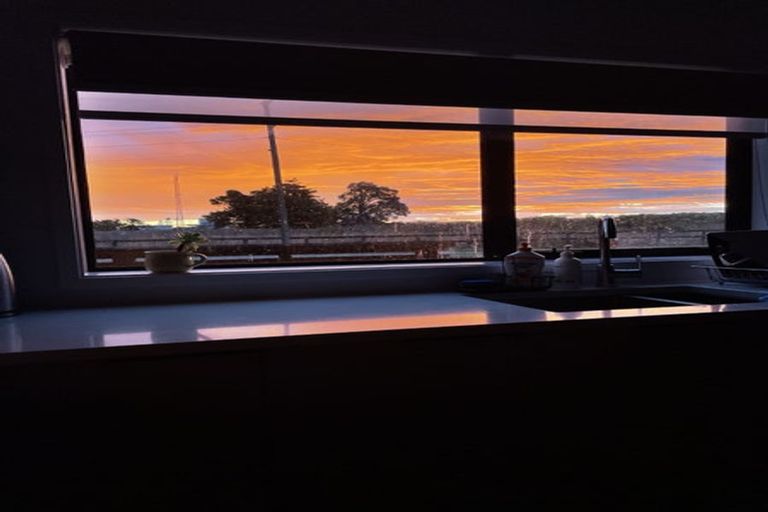 Photo of property in 252b Porchester Road, Takanini, 2112