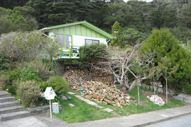 Photo of property in 68 Wright Street, Wainuiomata, Lower Hutt, 5014